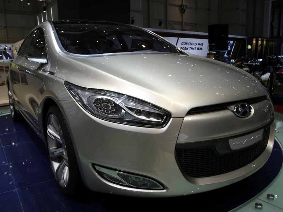  Hyundai HED-2 Genus Concept 2006 года  (фото 26 из 56)